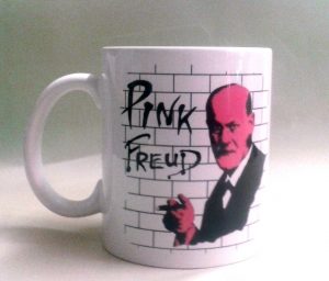 Tazza Pink Freud 10 regali per lo psicologo Freud addicted